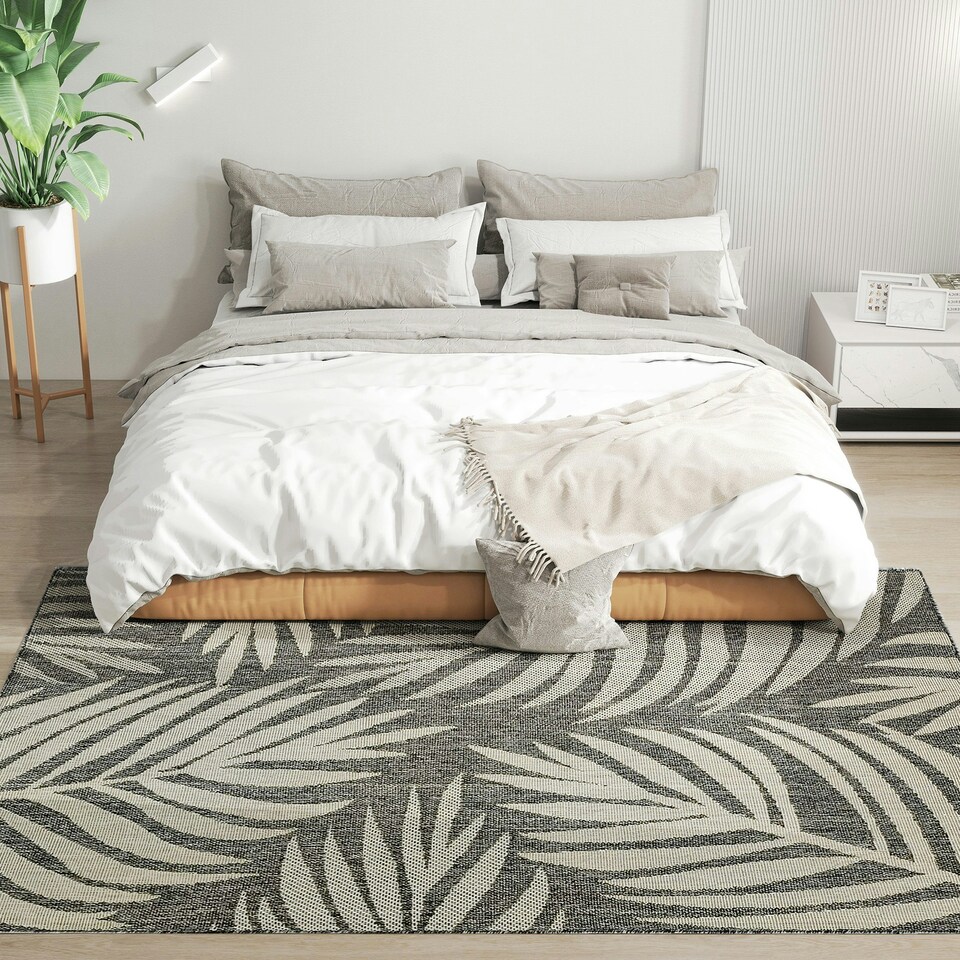 image 1 of HOMCOM Easy-Cleaning Machine Washable Area Rug for Patio, Garden, Grey Grey
