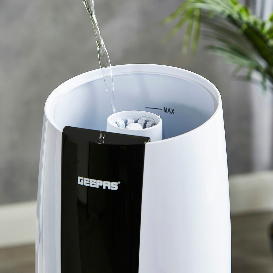 image 1 of GEEPAS Humidifier for Bedroom, 2.6L - White