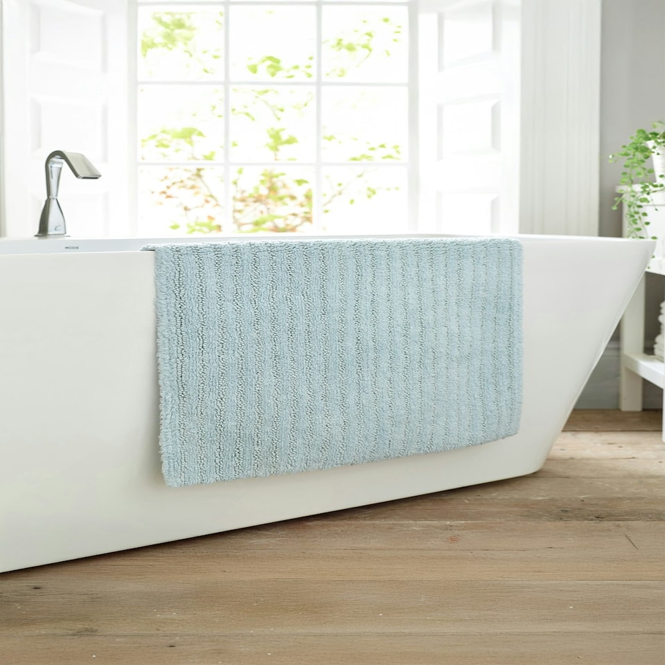 image 1 of Palazzo 2000gsm Bath Mat 60x90cm – Super-Soft Luxurious Bathroom Rug | Green | 60 x 90cm