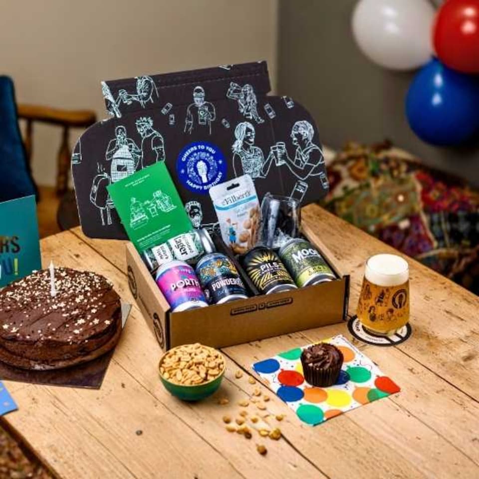 image 1 of QWERTY Beer Box Merry Christmas Craft Lager Beer Gift Hamper