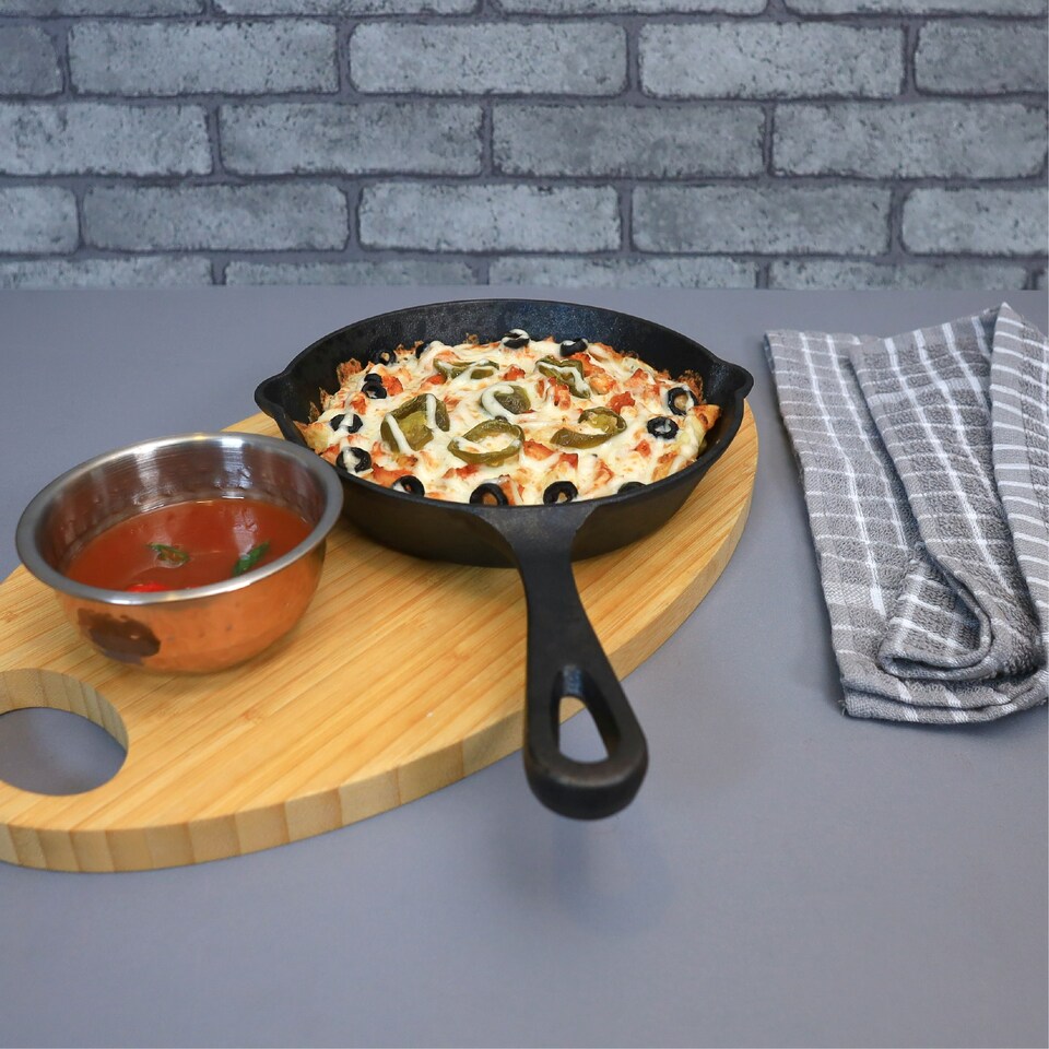 image 1 of Buckingham Pre-Seasoned Cast Iron Frying Skillet Pan 20 cm.