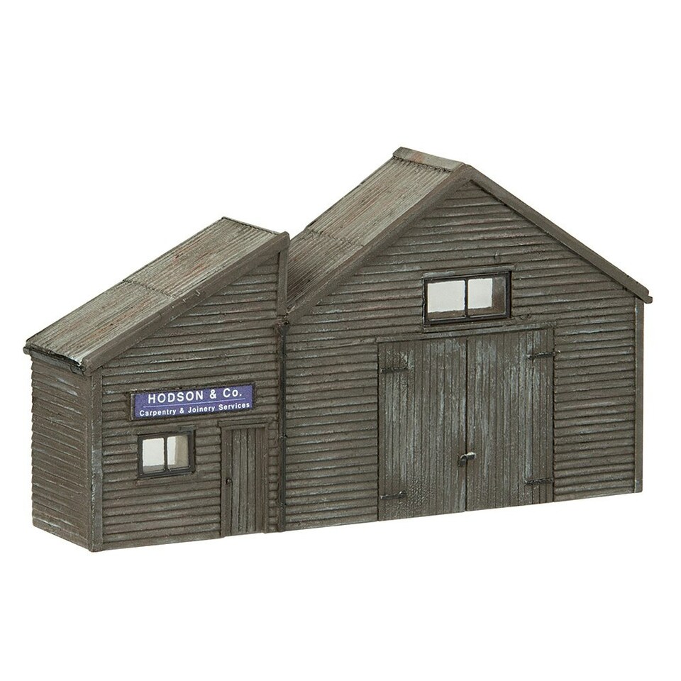 Graham Farish Scenecraft Low Relief Weather Board Warehouse (Pre-Built)