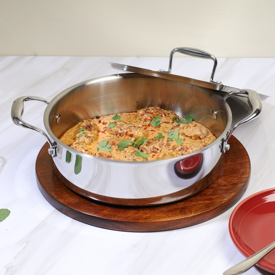 image 1 of Buckingham Elite Tri 18/8 Stainless Steel Sauteuse pan 24 cm / 9.5 in / 2.9 Litre.