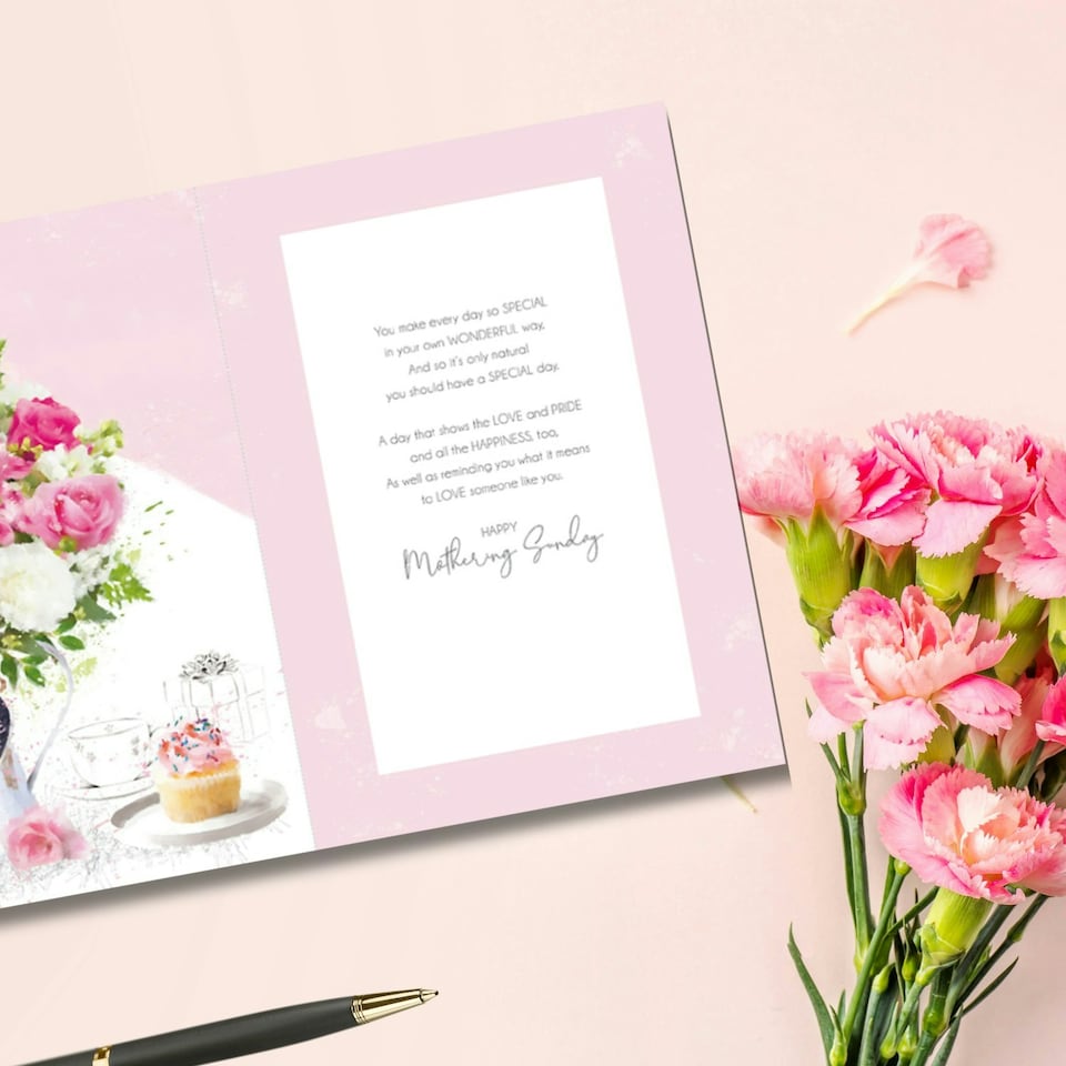 image 1 of Words 'n' Wishes Mother's Day Card for a Lovely Mum on Mothering Sunder, 22 x 15.8 cm
