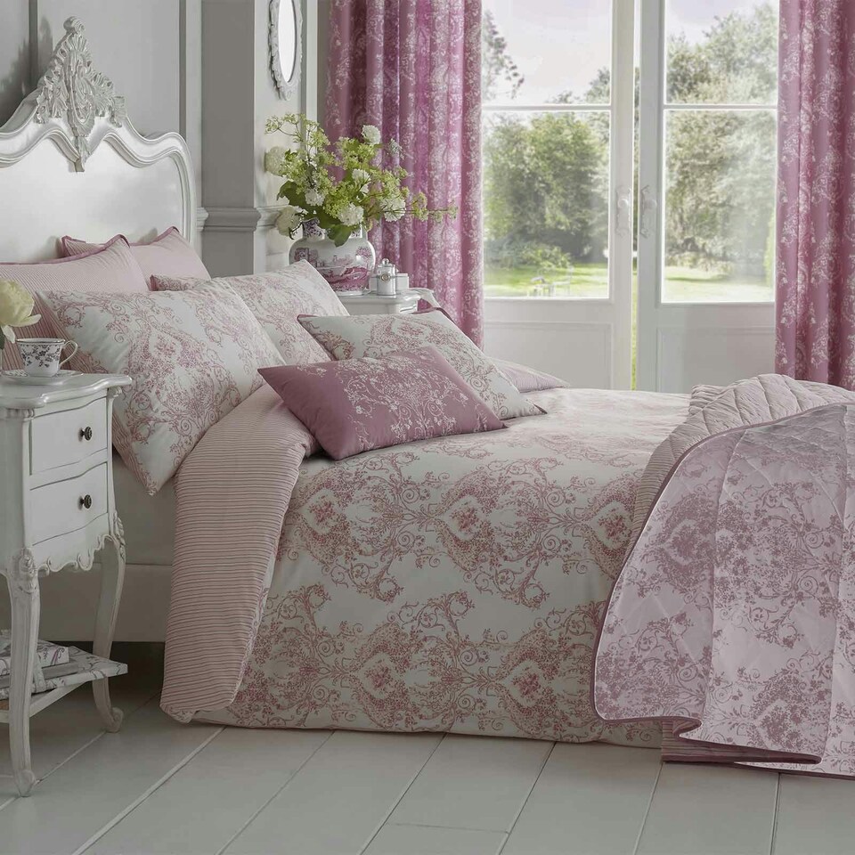 Homescapes French Toile Patterned Bedspread - 200 x 200 cm