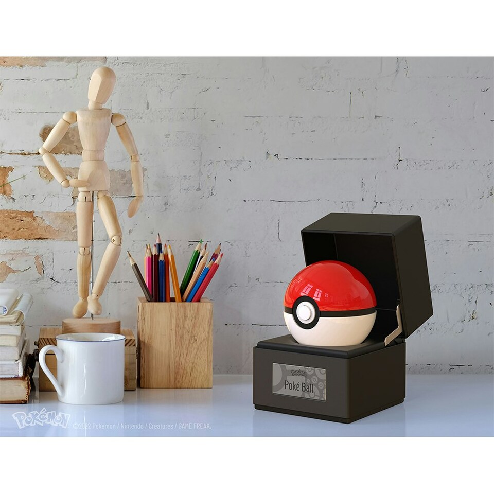image 1 of Pokémon Die-Cast Poké Ball Replica Red
