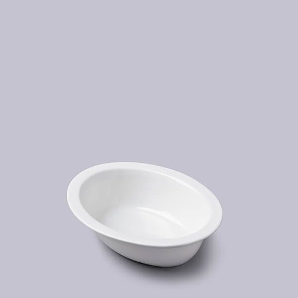 WM Bartleet & Sons Porcelain Oval Pie Dish 20cm in White