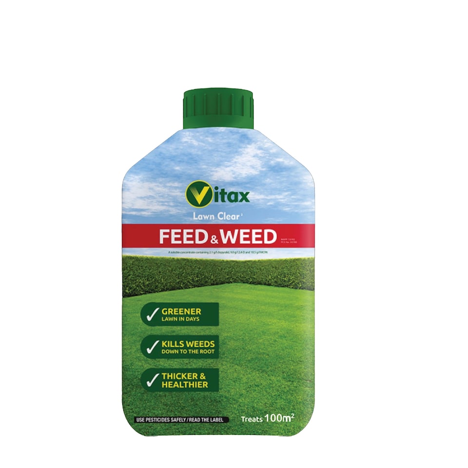image 1 of Vitax Feed & Weed 500ml Lawn Fertiliser & Weed Control for Strong Healthy Lush Green Lawn with Dense Growth Covers 100 Square Metres