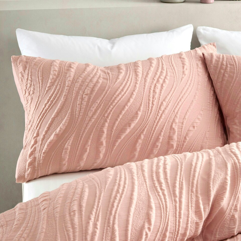 image 1 of Portfolio Home Monaco Seersucker Soft Easy Care Bed Linen Bedding Duvet Cover Quilt Set With Pillow Case Pink | Single