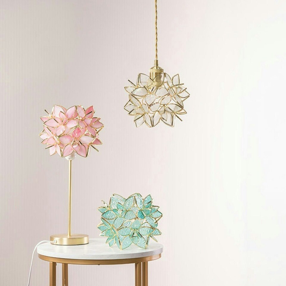 image 1 of ValueLights Reine Glass Flower Ceiling Light Shade / Table Lampshade - Clear