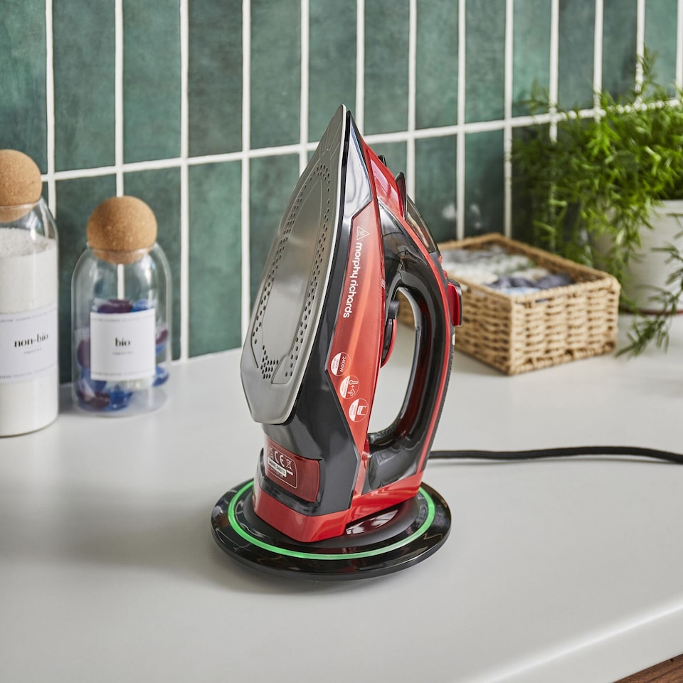 image 1 of Morphy Richards easyCHARGE 2400W Cordless Iron