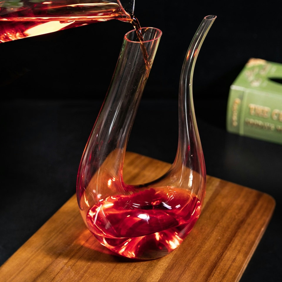 image 1 of Wine Decanter U-Shape Blown Glass Aerating Red Wine Carafe Pourer Dispenser 1.5L