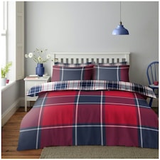 VELVETIO Wimborne Check Duvet Cover Set Reversible Polycotton Easy Care Beddings Red | King