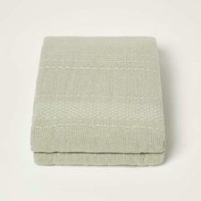Homescapes Kashi Sage Green Cotton Throw with Tassels - 255 x 360 cm | Green | 1