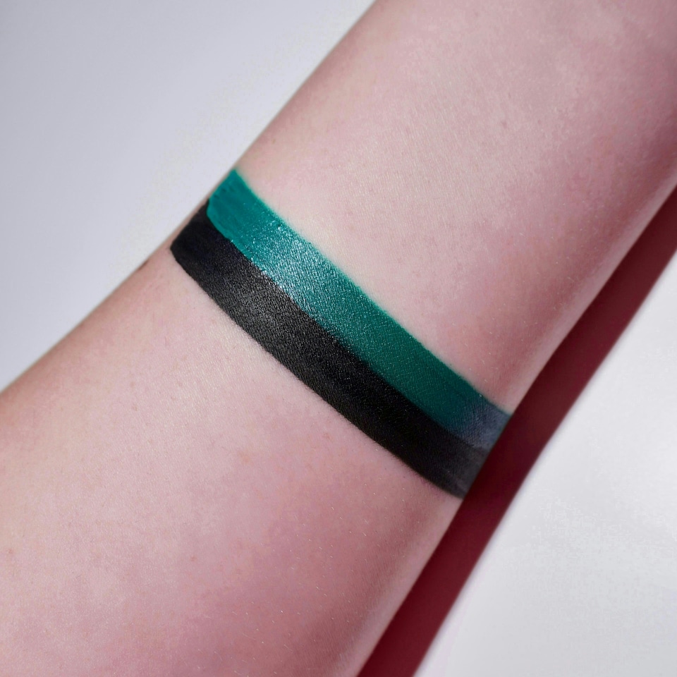 image 1 of Lantern (Dark Green and Black) Pan Multi
