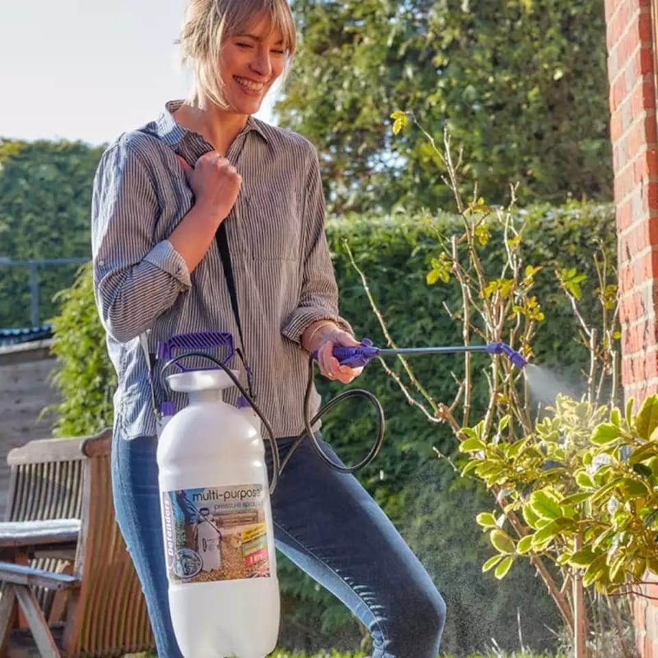 image 1 of Defenders® Multi-Purpose Pressure Sprayer 8L