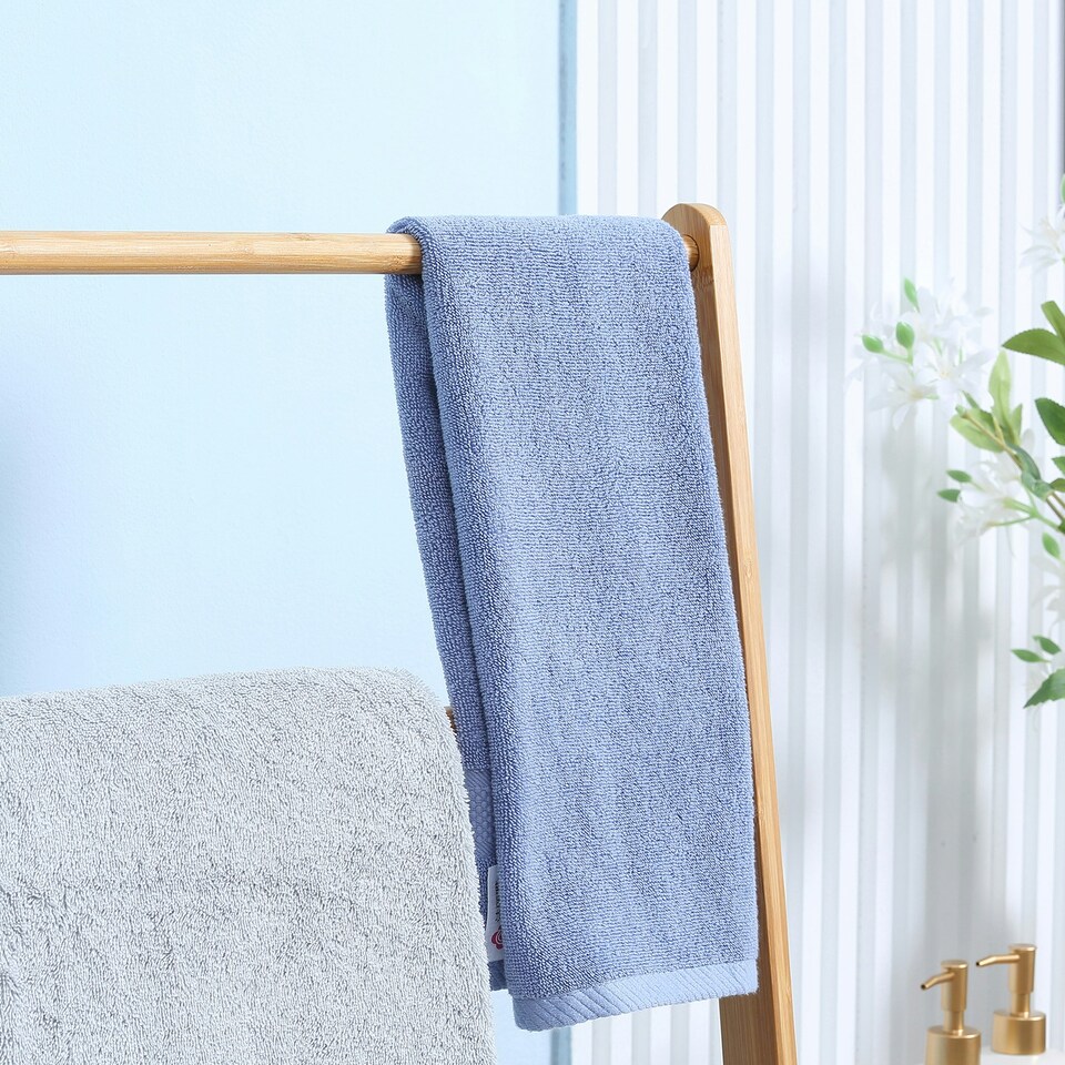 image 1 of kleankin Foldable Natural Bamboo Towel Rack with 3 Towel Rails and 3 Shelves