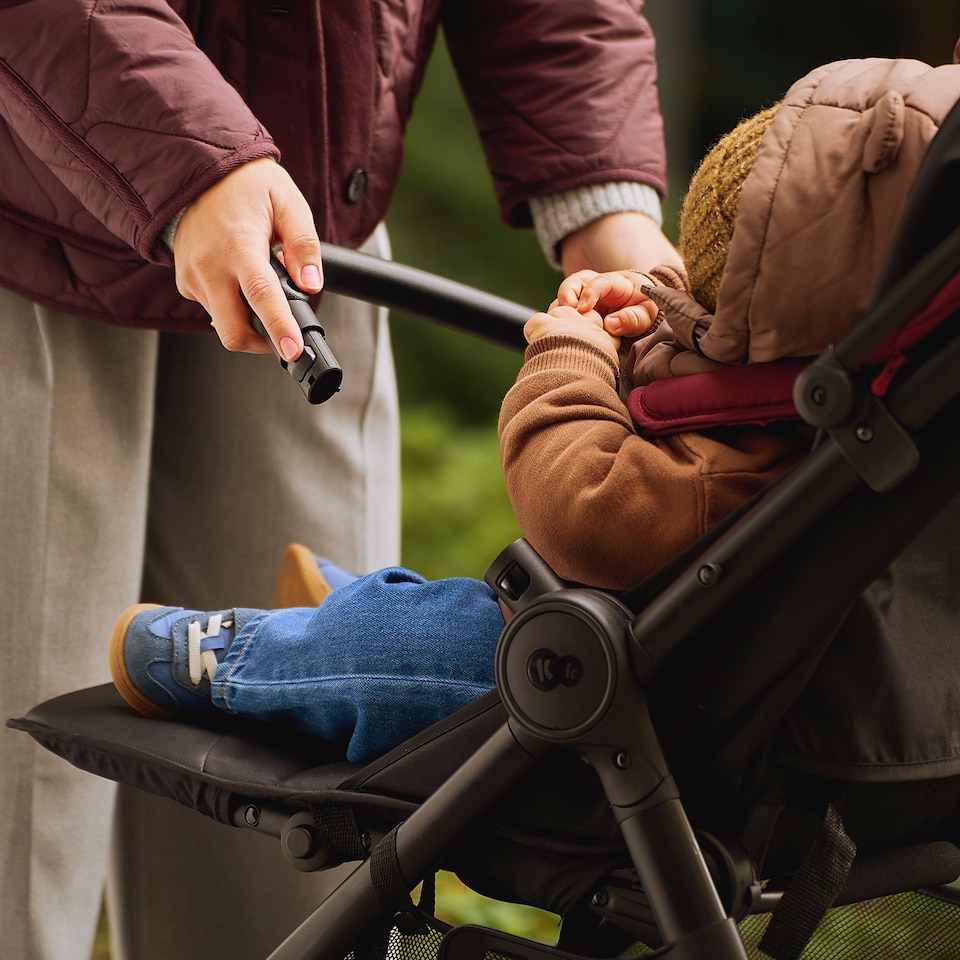image 1 of Kinderkraft GRANDE 2 Stroller | Green | Mystic Green