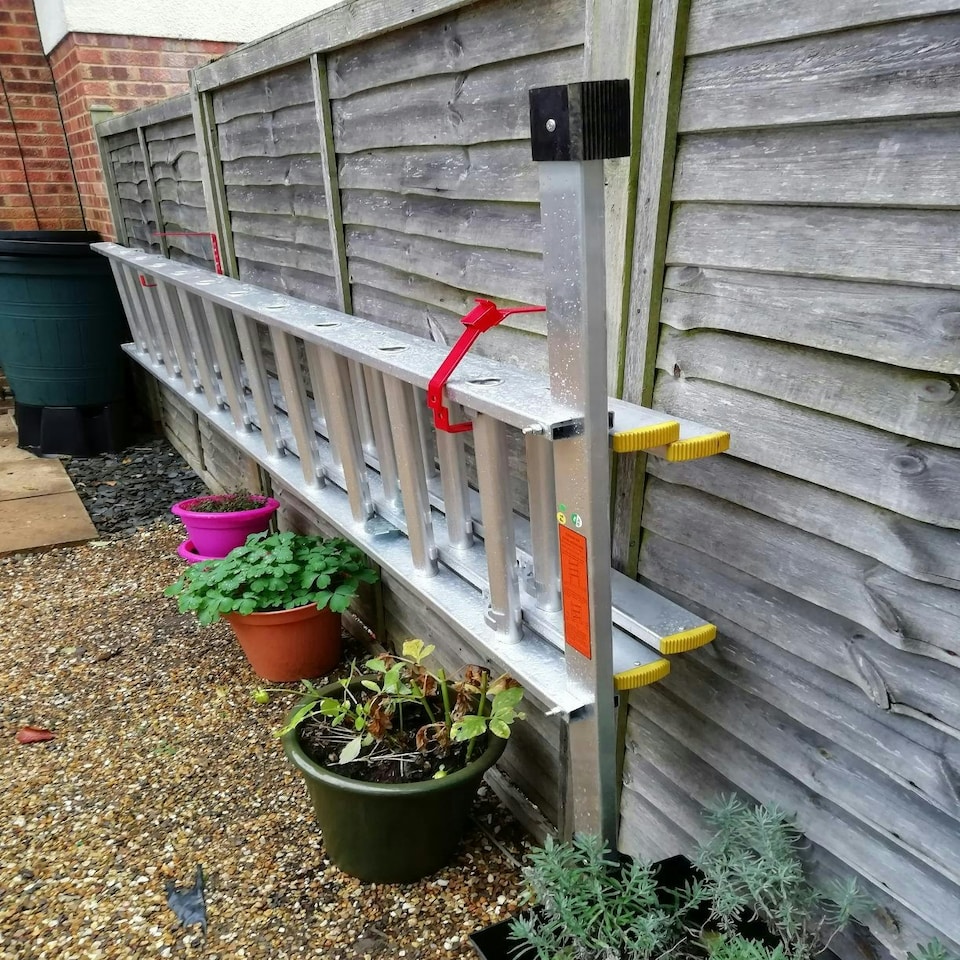 image 1 of SPARES2GO Universal Lockable Wall Ladder Rack Brackets and Padlock Set (Red) Red