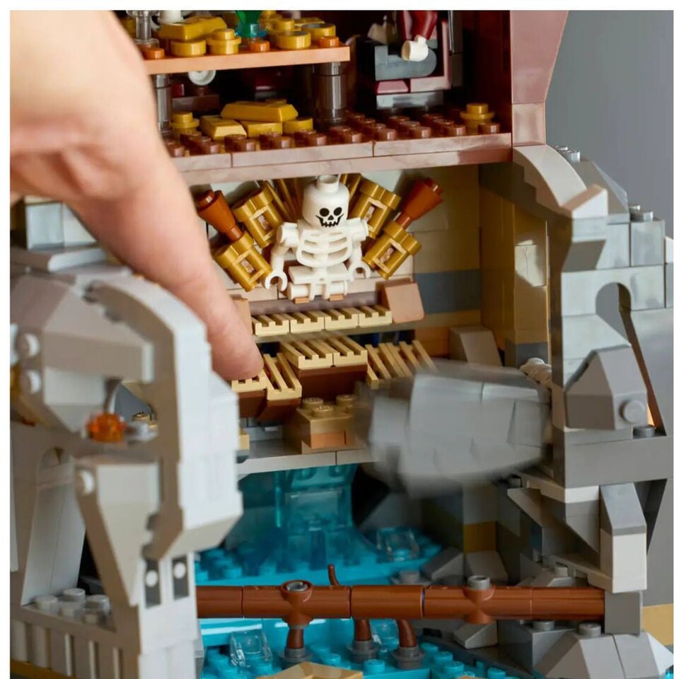 image 1 of LEGO Ideas The Goonies 21363