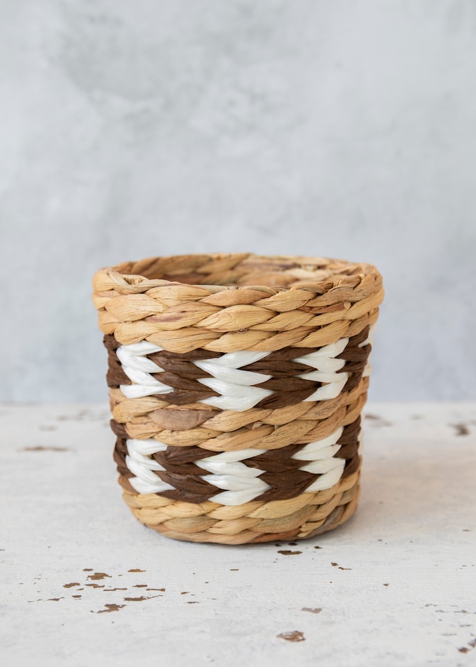 image 1 of KitchenCraft Natural Woven Indoor Plant Pot with Striped Design