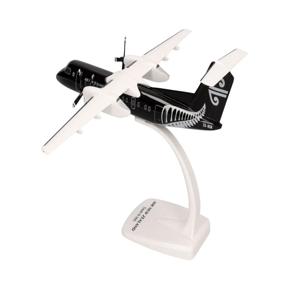 image 1 of Herpa Wings Snapfit De Havilland DHC-8-300 Air New Zealand (1:100)