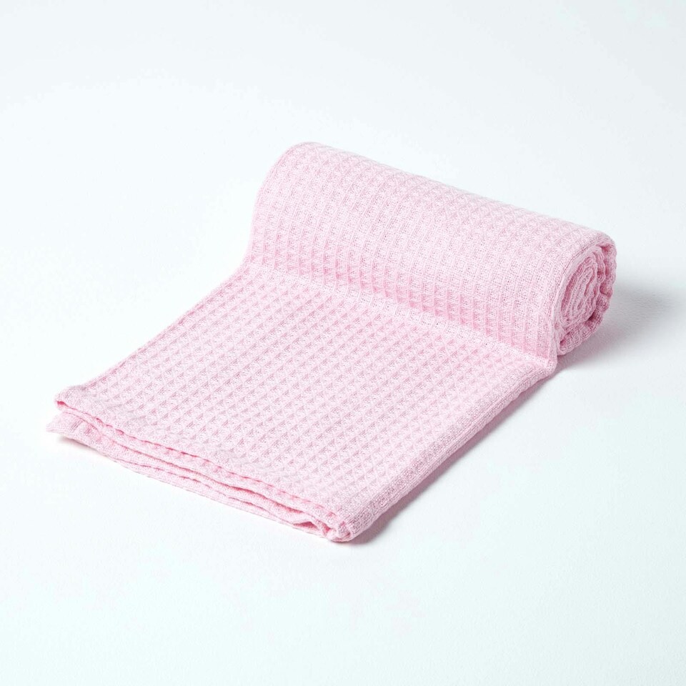 image 1 of Homescapes Organic Cotton Waffle Baby Blanket Pink - 125 x 150 cm | Pink | 1