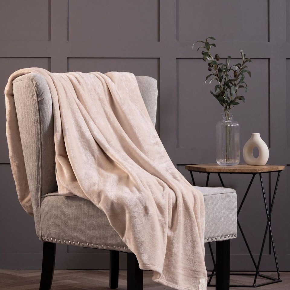 image 1 of Extra Soft Warm Large Luxury Thermal Fleece Throw Blanket - 180 x 200 cm | Cream | Cream