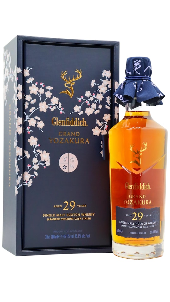 image 1 of Glenfiddich -  Grand Yozakura Speyside Single Malt Scotch 29 year old Whisky | Multi | Ripe fruits, caramelised almonds, toasted oak, creamy vanilla, spice, sherbet | 1