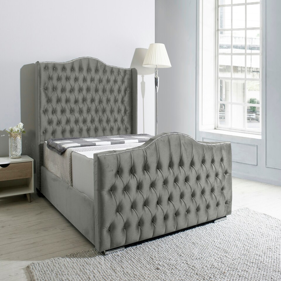 Saturn Wing Plush Small Double Bed Frame - Silver