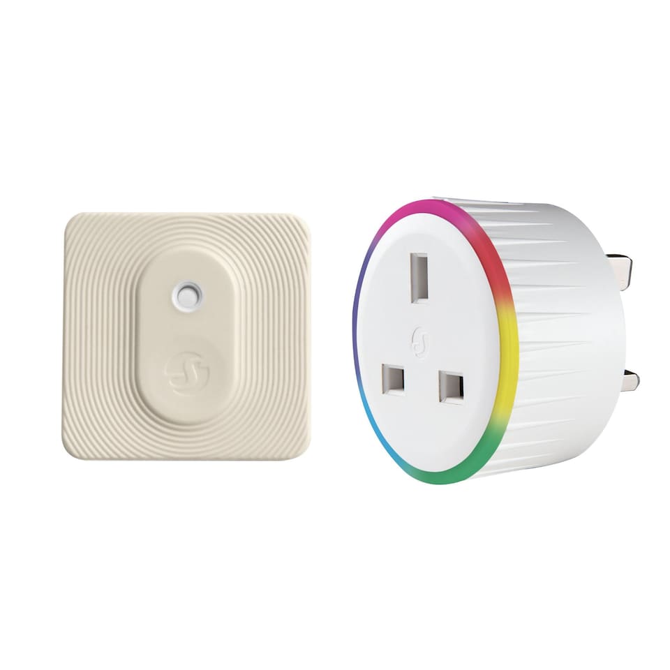 image 1 of Shelly BLU Humidity and Temperature Sensor & Plug Bundle (Ivory)