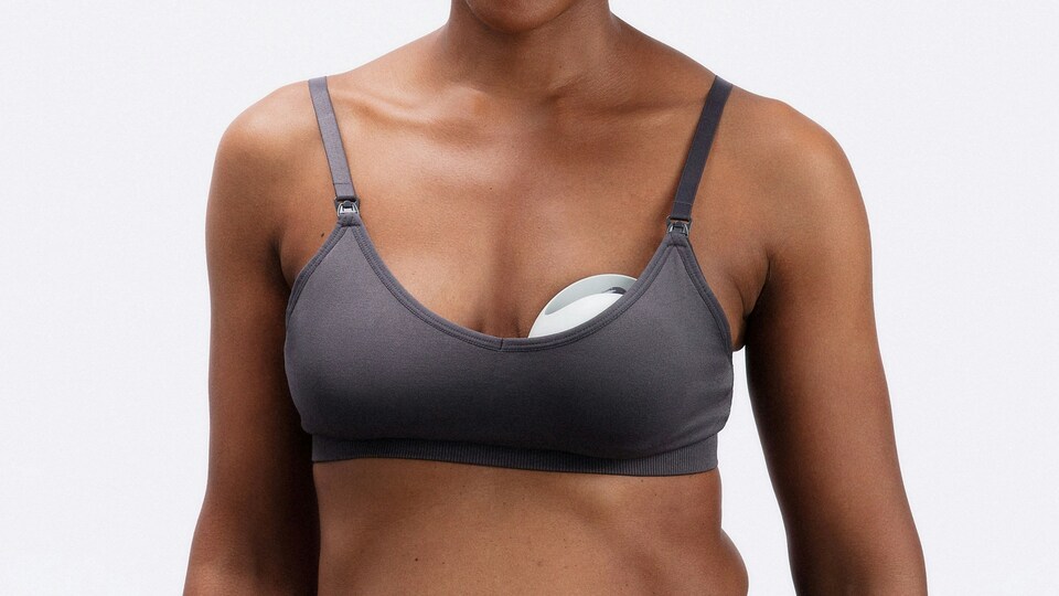 image 1 of Elvie Curve Manual Silicone Breast Pump