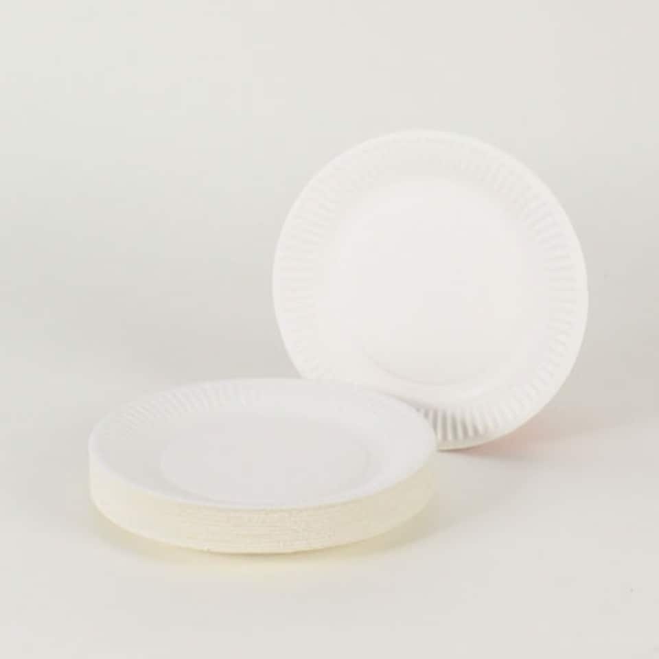 White Biodegradable Round Paper Plates 18cm - Pack of 35