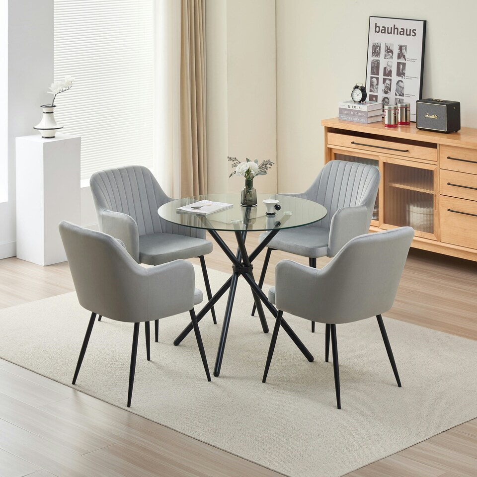 image 1 of New York Dining Table with 4 Charlotte Velvet Chairs Black