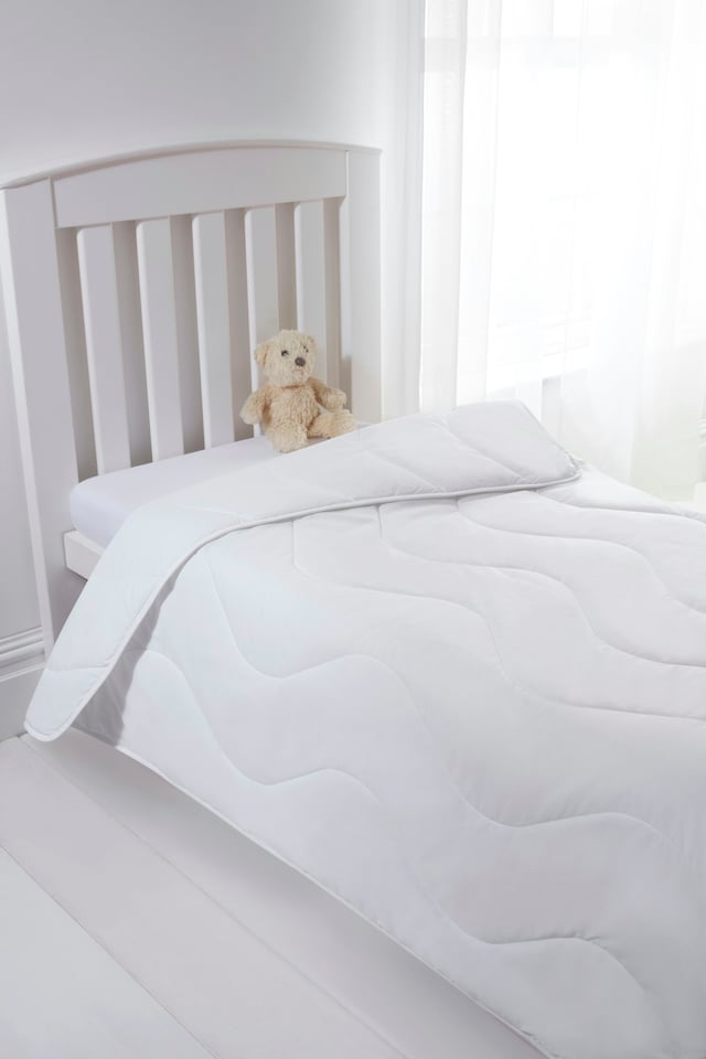 image 1 of Clair De Lune Anti Allergy 4 Tog Duvet Single | White