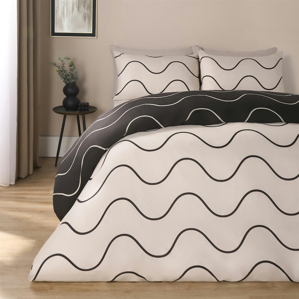 image 1 of OHS Reversible Waved Lines Print Soft Plush Duvet Cover Bedding Set, Double - Monochrome Multi | Monochrome | Double