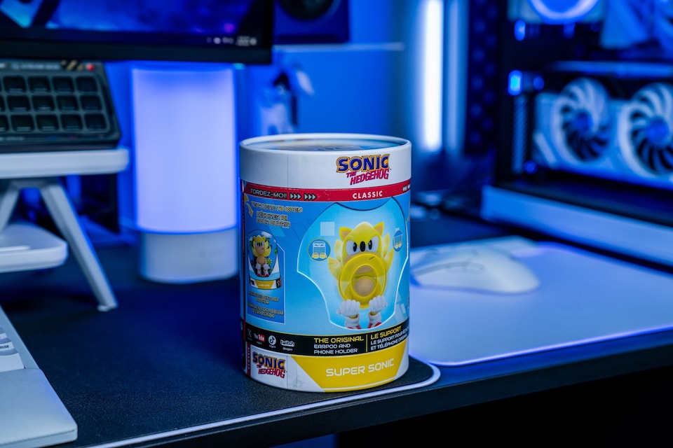 image 1 of Cable Guys Holdems Sonic The Hedgehog Super Mini Phone Stand and Device Holder