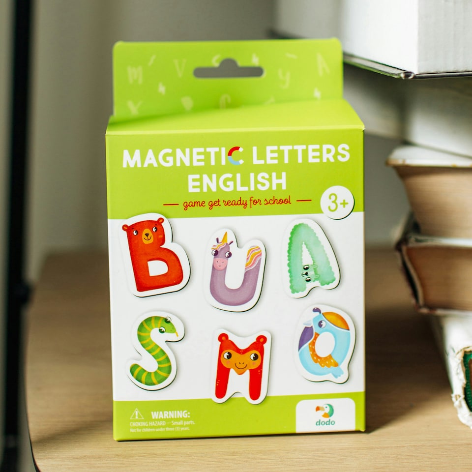 image 1 of Dodo Magnetic Letters English