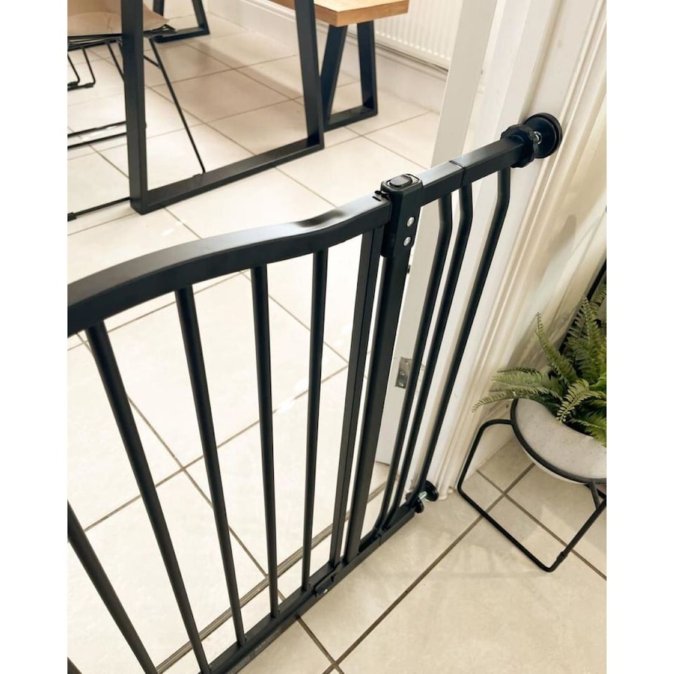 image 1 of Safetots Curved Top Safety Gate, 71cm - 80cm, Matt Black, Pressure Fit Stair Gate