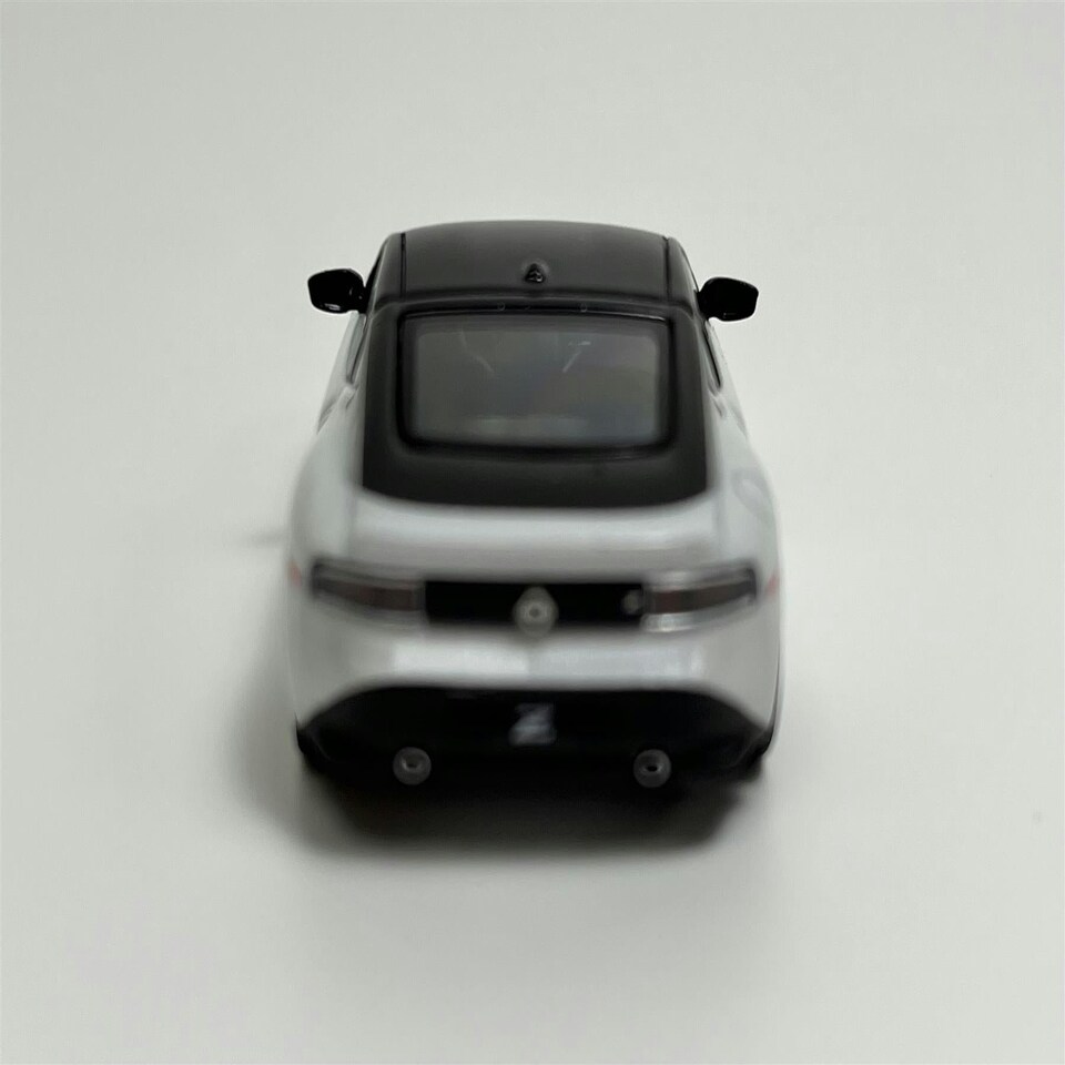 image 1 of Nissan Z Performance 2023 Everest White LHD 1:64 Scale Mini GT MGT00599L
