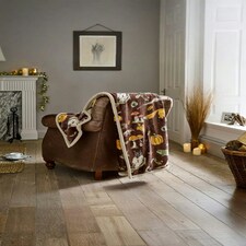 Autumn Animals Throw – Woodland Sherpa Blanket with Squirrels, Hedgehogs & Mushrooms 130x170cm Multi | Mocha
