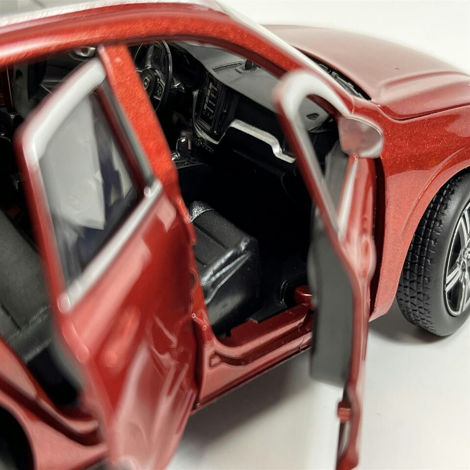 image 1 of Volvo XC60 Fusion Red LHD 1:32 Scale Tayumo 32100114
