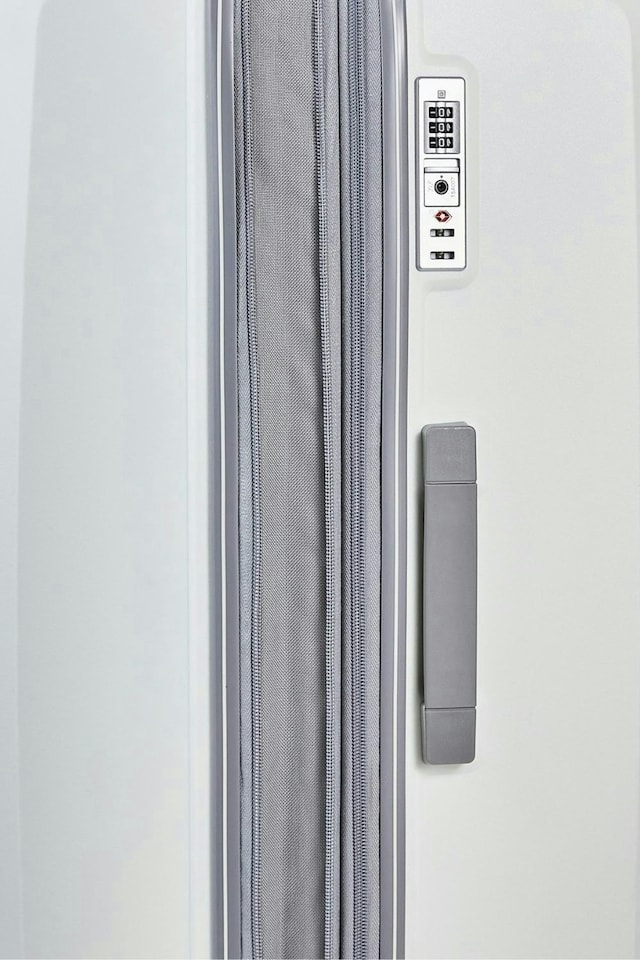 image 1 of Rock Sunwave 3 Piece Set Suitcases White | White | Large