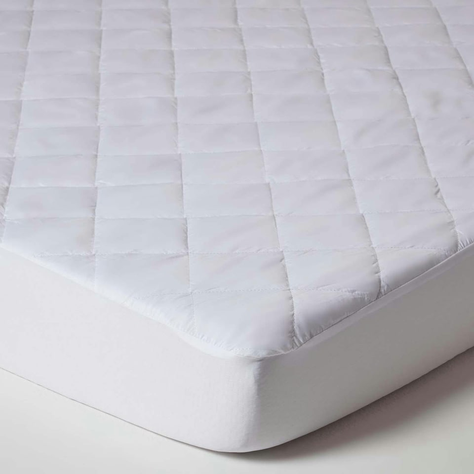 image 1 of Homescapes Anti Allergy Mattress Protector - Single | White | Single