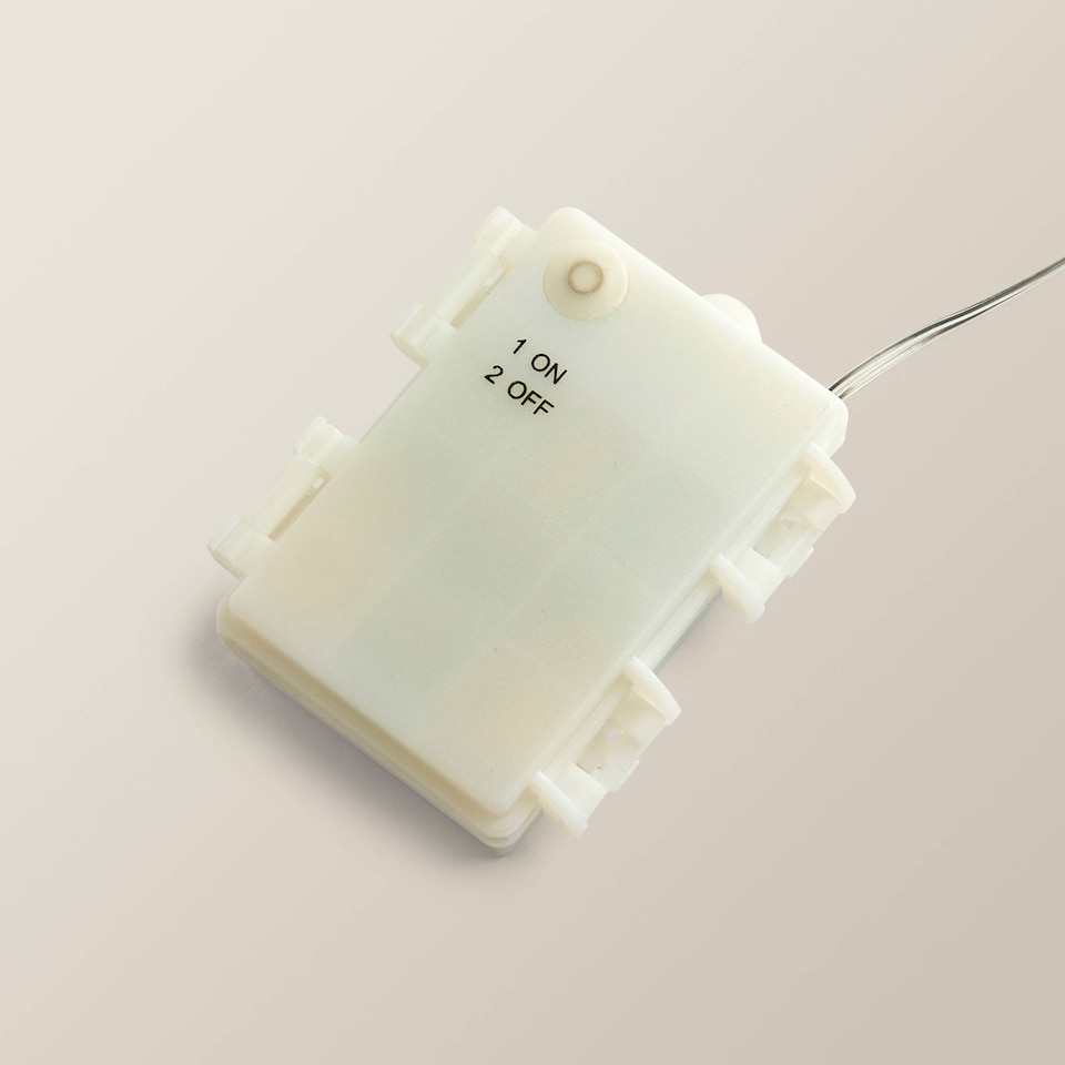 image 1 of ValueLights Christmas Firecracker Hoop White Outdoor Wall Light | White