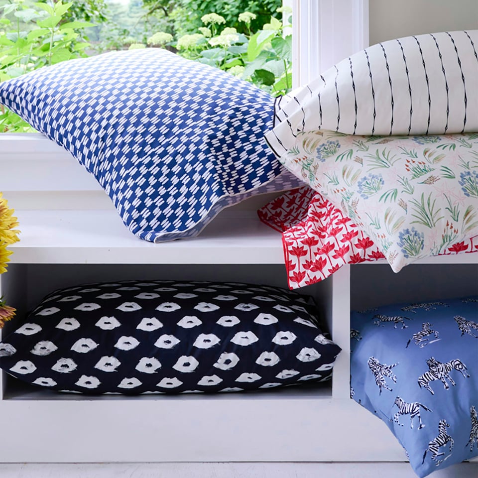 image 1 of Martex Umbria and Lips Bedding Set Super King | Multi | Super King