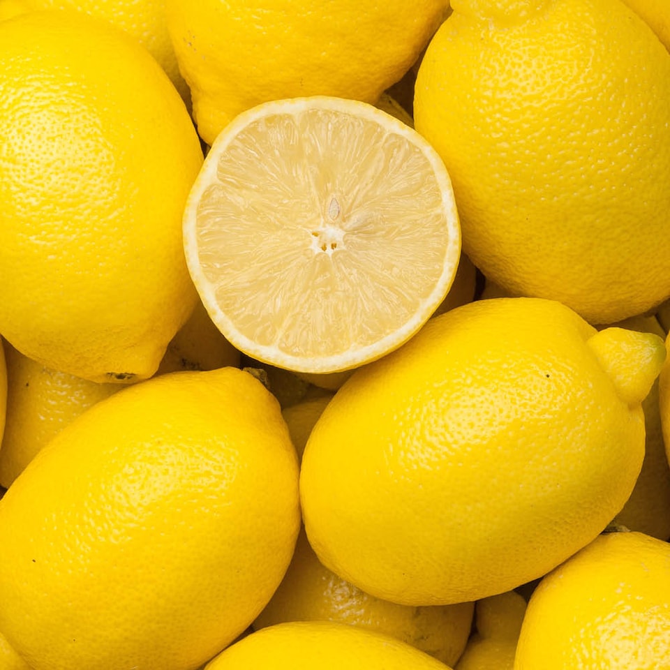 image 1 of YouGarden Citrus Lemon 'Citron' Tree in 7/9cm Pot, Lemon Trees for Gardens, Grow Your Own Tree in Garden and Home