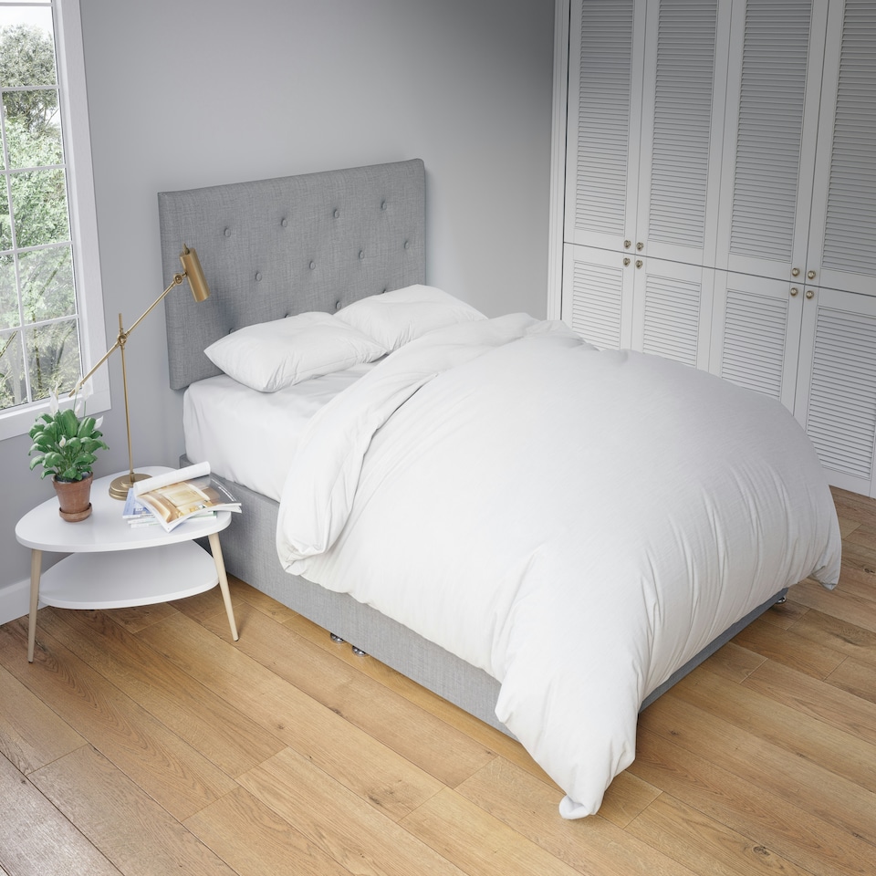 Anti Allergy Autumn Duvet 10.5 Tog + 2 Pillow Bundle Microfibre And Anti Allergy Hollowfibre Filling King White