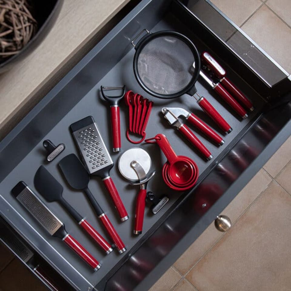image 1 of KitchenAid 5-Piece Measuring Spoon Set Empire Red