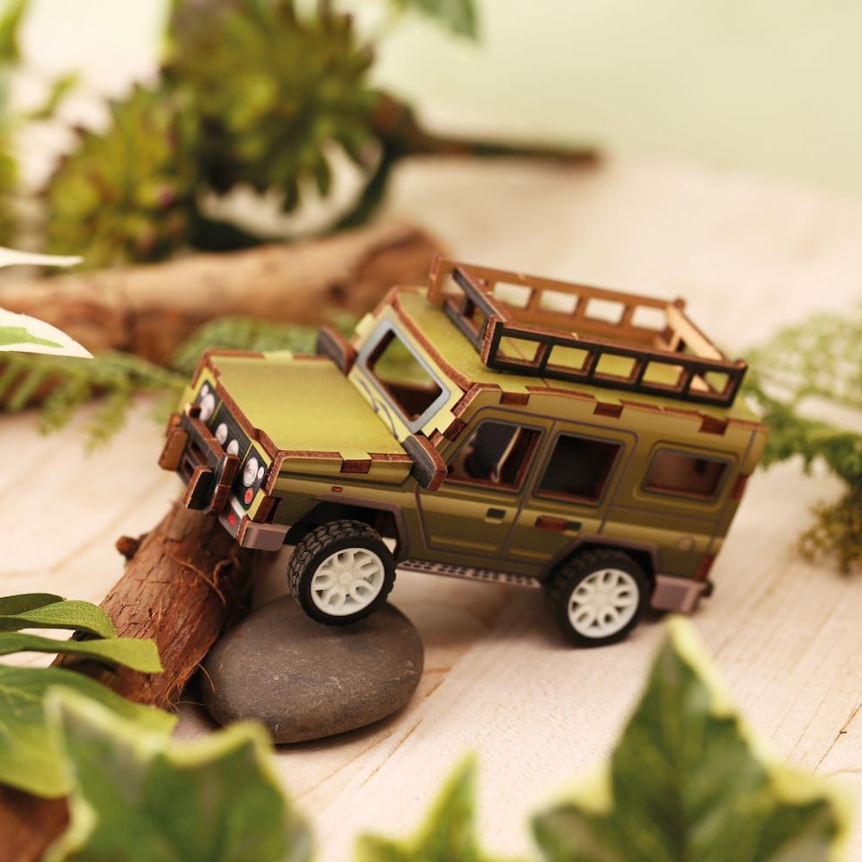 image 1 of Build Your Own Jeep Wooden 3D Model - actually drives!